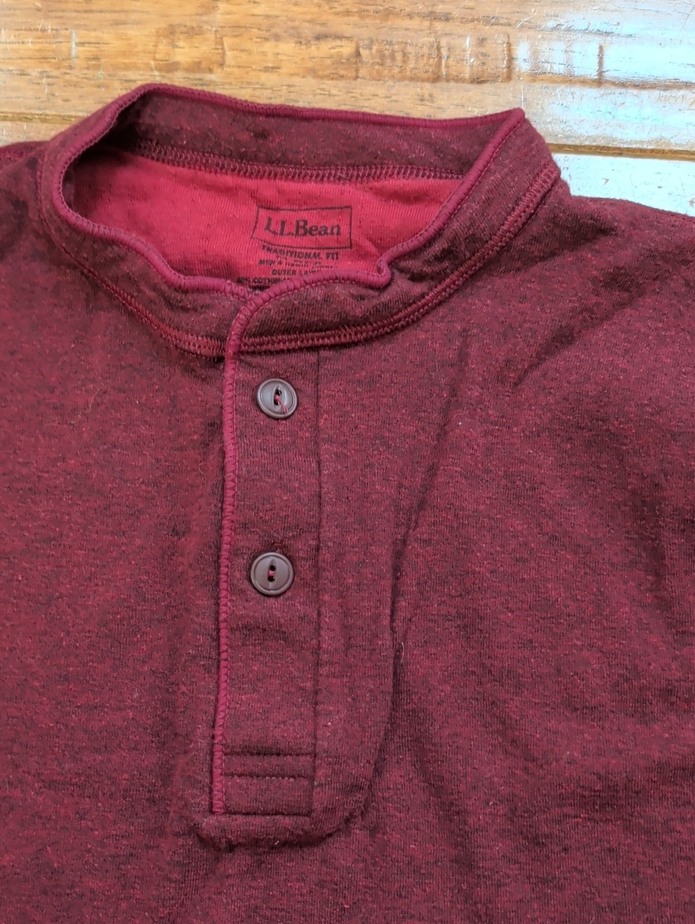 L.L. Bean Men's Maroon/Burgundy Wool Blend  Henley Long Sleeve Shirt - Picture 3 of 7